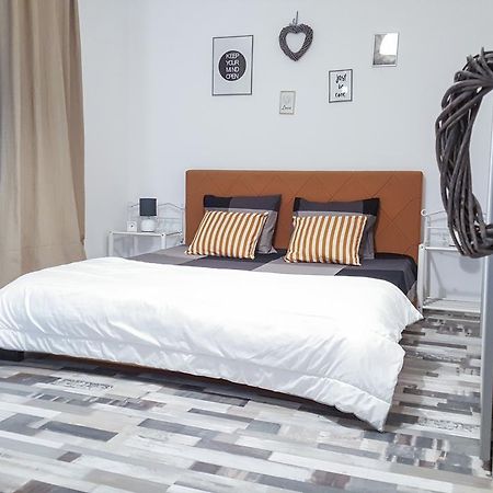 Studio Central Exer II Bucharest Luaran gambar